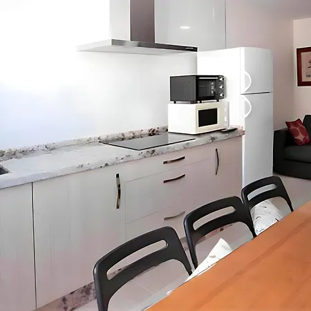 Casa Con Terraza En Centro Aceptamos Grupos De Jovenes *