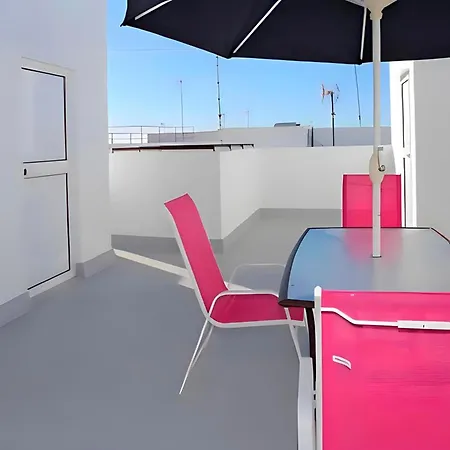 Casa Con Terraza En Centro Aceptamos Grupos De Jovenes Holiday home Conil De La Frontera
