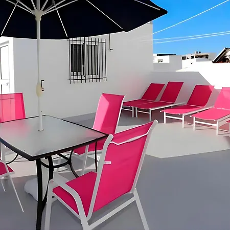 Holiday home Casa Con Terraza En Centro Aceptamos Grupos De Jovenes Conil De La Frontera